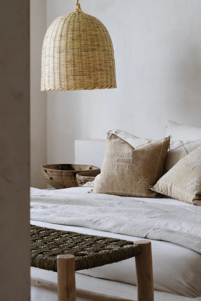 How to Decorate a Bedroom Moroccan Style: Stunning Ideas & Tips