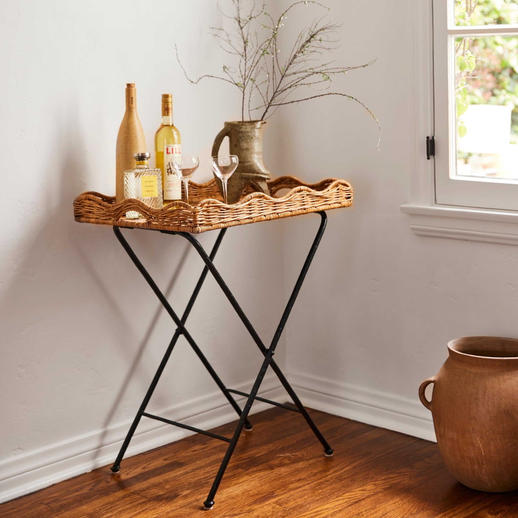 Maude Scallop Butler Tray