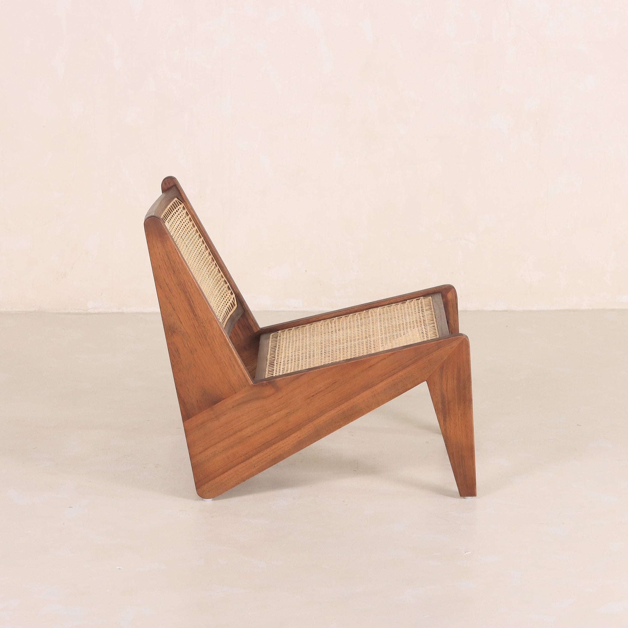 Kangaroo Chair