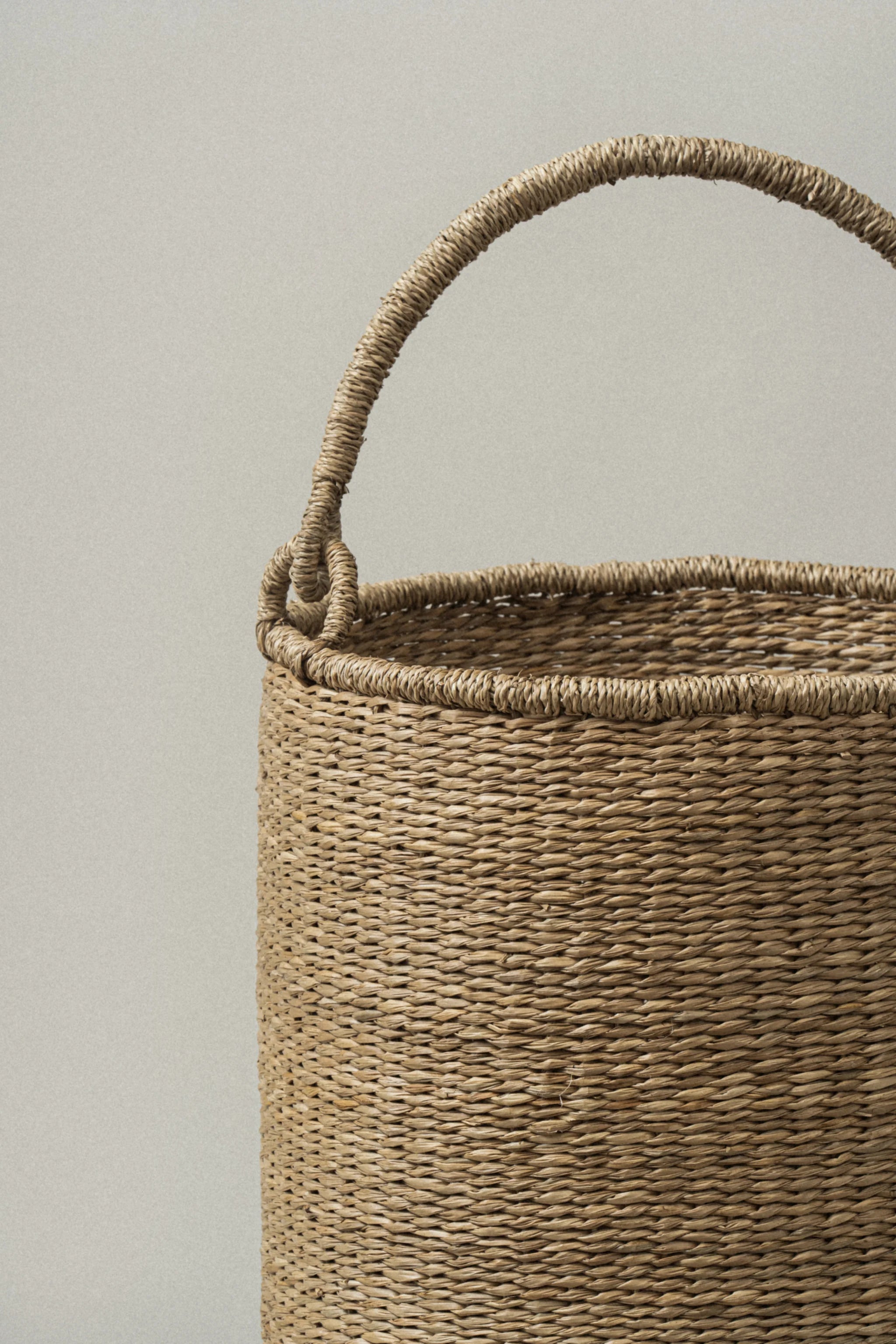 Satna Tall Seagrass Bucket Basket