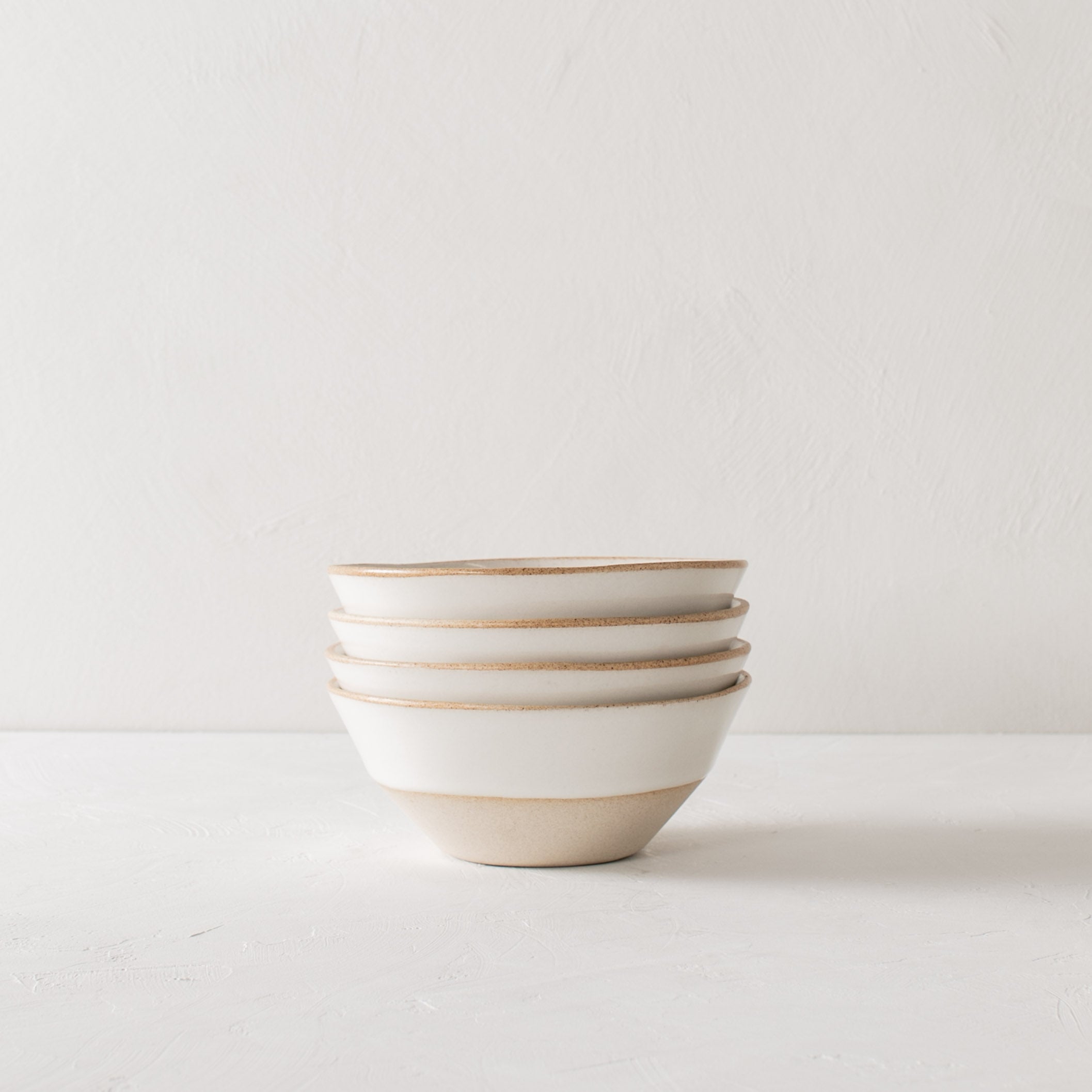 Minimal Dinnerware 4-Piece Set | Stoneware