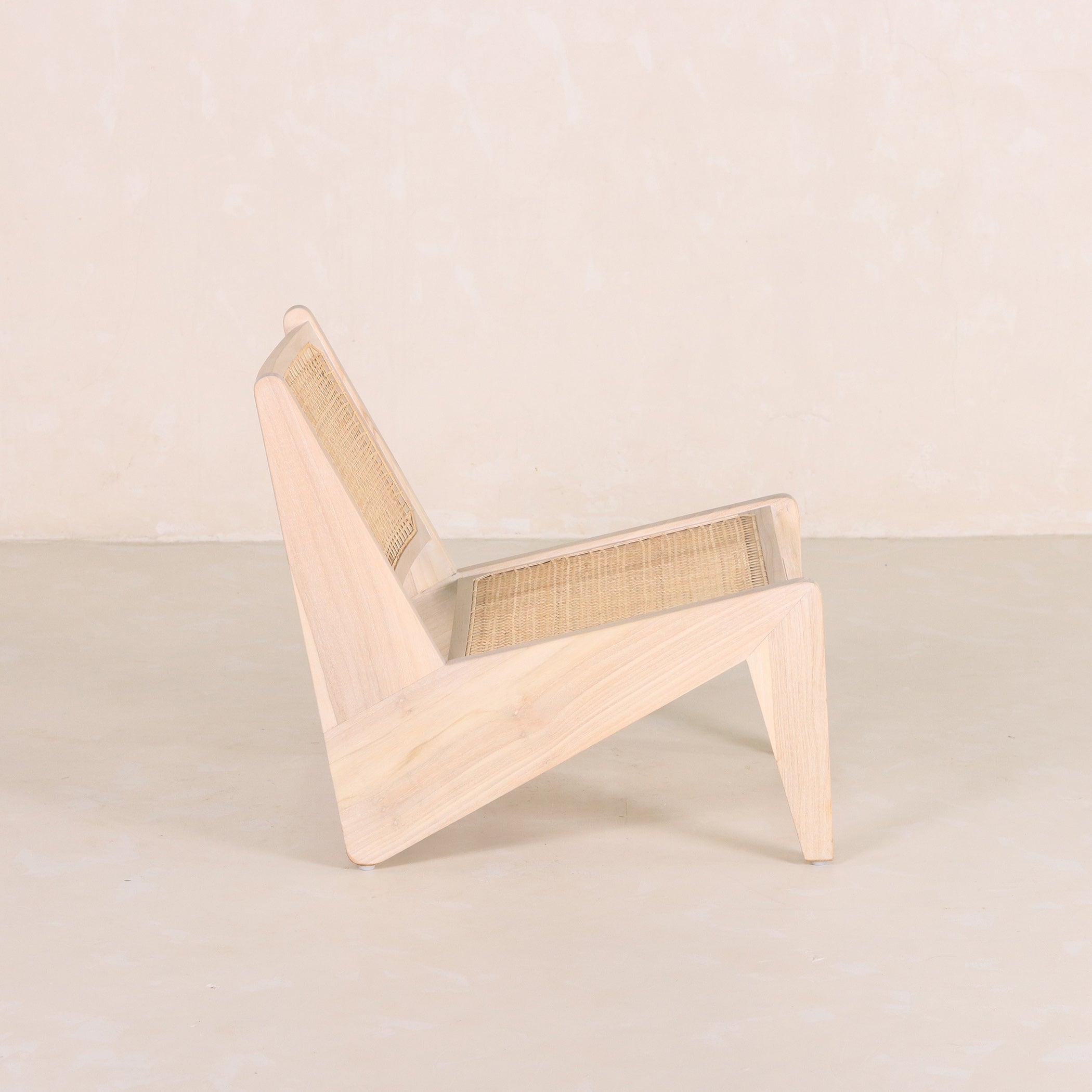 Kangaroo Chair